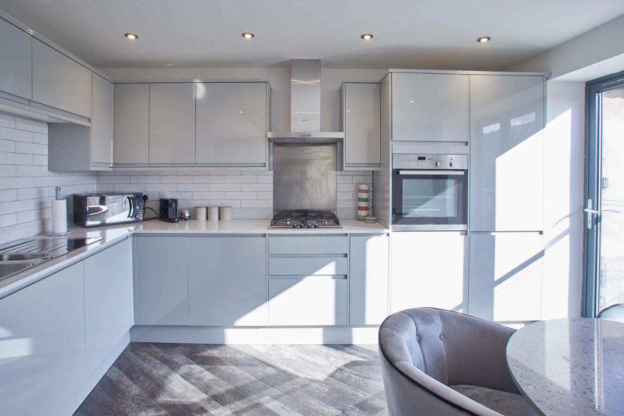 Host & Stay - The View, Hudsons Yard House Whitby Extérieur photo